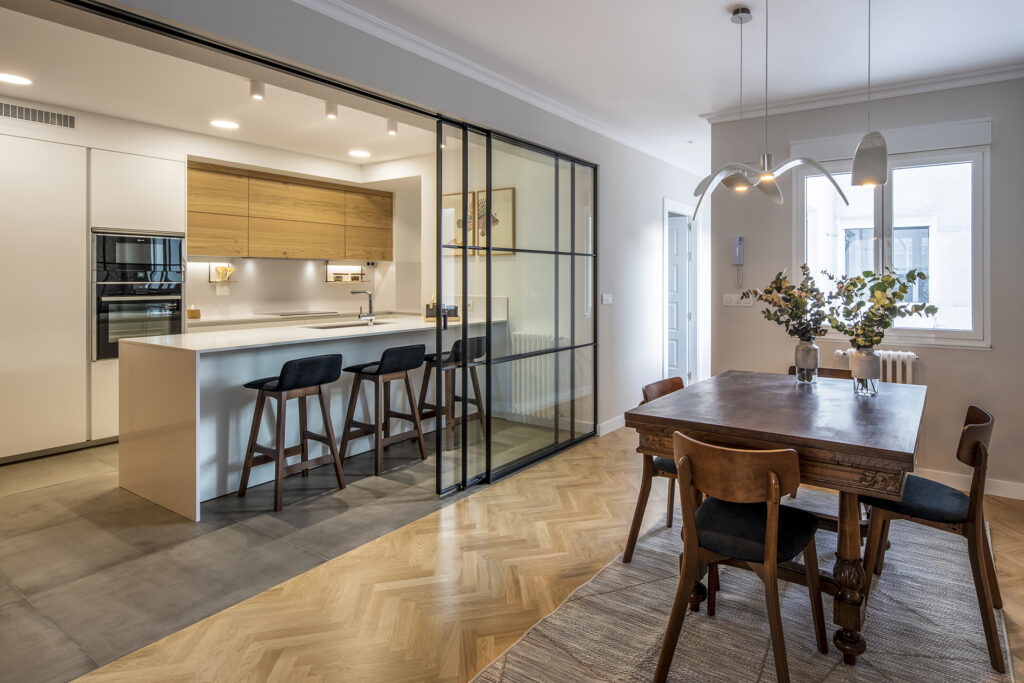 cocinas abiertas con cristal